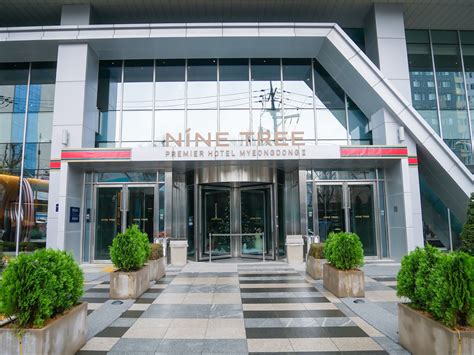 Where to Stay in Myeongdong, Seoul Korea @ Nine Tree Premier Hotel Myeongdong 2 - hiphippopo.com