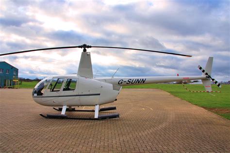 2004 Robinson R44 Clipper I For Sale in England, UK. | AvBuyer