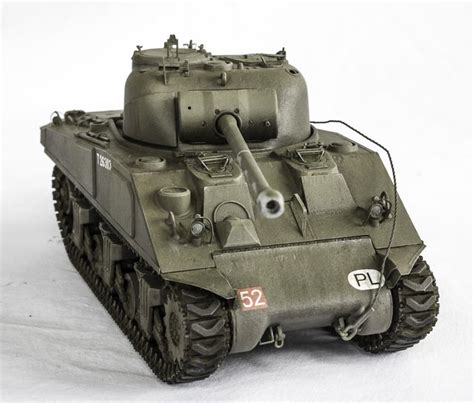 Sherman Firefly | Plastic model kits, Sherman firefly, Wwii vehicles