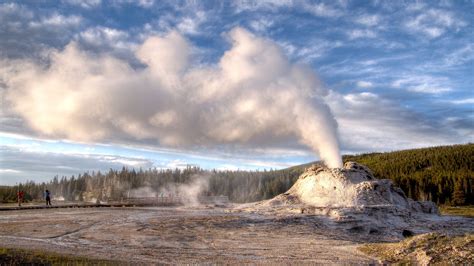 Castle Geyser eruption in Yellowstone's Upper Geyser Basin - Yellowstone National Park