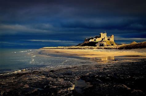 Výsledek obrázku pro Bamburgh Castle | Castle, Castle beach, Places to see