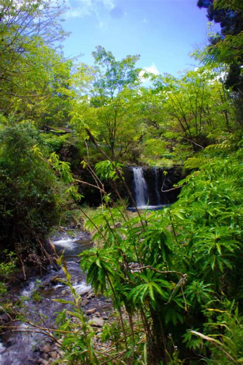 Hana Highway Hawaii, swimming beneath Maui's waterfalls