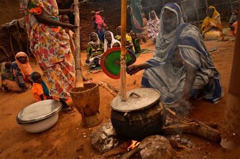 6000 Safe Stoves for Darfur Refugee Mothers - GlobalGiving