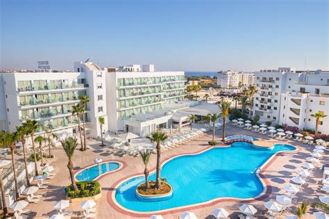 Tsokkos Protaras Hotel - Protaras hotels | Jet2holidays