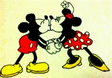 Love this couple | Mickey and minnie kissing, Minnie, Mickey