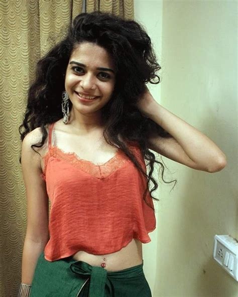 Mithila Palkar Wiki, Biography, Dob, Age, Height, Weight, Affairs and ...