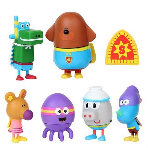 Hey Duggee Adventure Bus Playset Inc Betty Octopus e Happy Crocodile Figure Ultimi arrivi ...