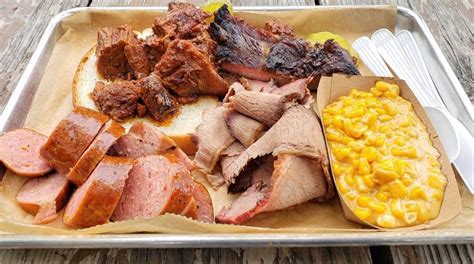 14+ Best BBQ Restaurants in Kansas City (BBQ Capital of the World)