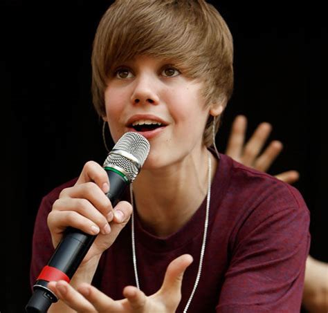 News Around: Justin bieber 2011 New Album And Top Songs