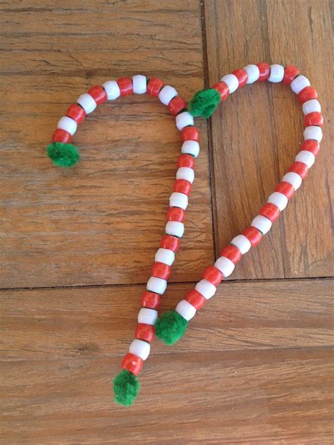 1000+ images about chenille stem crafts on Pinterest | Crafts, Christmas trees and Pencil topper ...