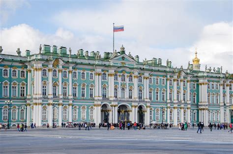 Principal Facade of the Winter Palace in Saint Petersburg Editorial ...