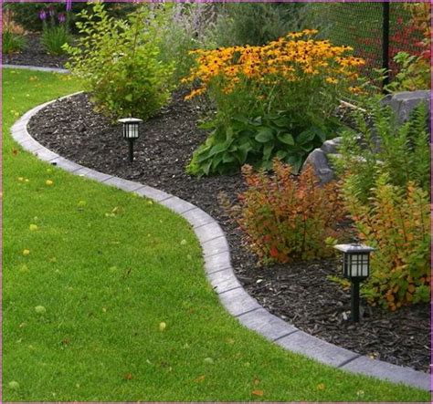 Flower bed trim ideas | Garden edging, Flower bed edging