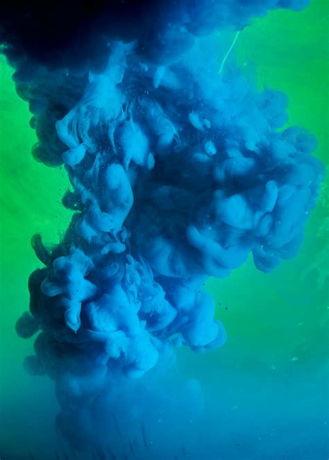 Abstract Art with Blue Smoke · Free Stock Photo