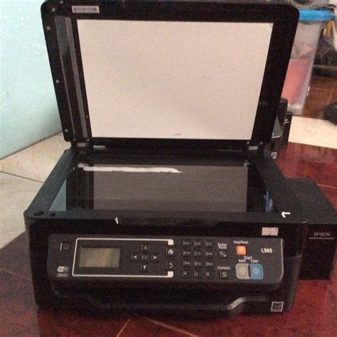 Epson L565 with issue, Computers & Tech, Printers, Scanners & Copiers on Carousell