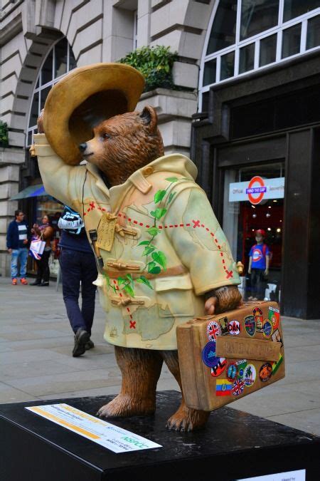 Paddington Bear comes to London - London Perfect Blog | Paddington bear, Paddington, Bear statue