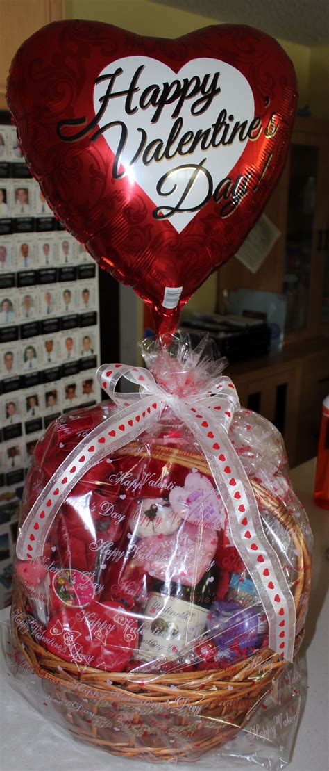 47+ How To Make A Valentine Gift Basket For Her Best Idea - Get Best ...