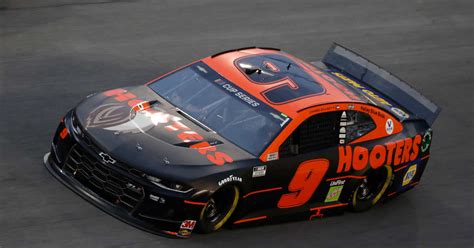 Elliott, Hooters Team Finish Second in Regular-Season Finale at Daytona ...