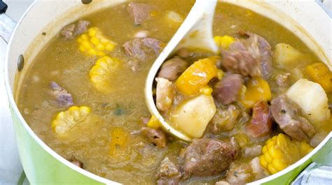 Receta y Video del Sancocho Dominicano de Siete Carnes