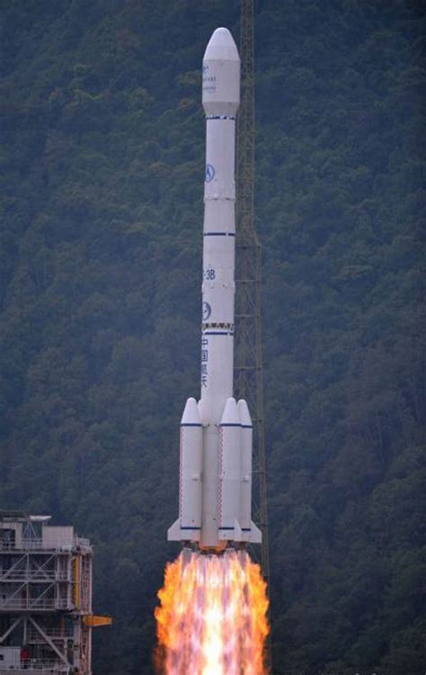 Chinese Rocket Launches Eutelsat's W3C Satellite - SpaceNews