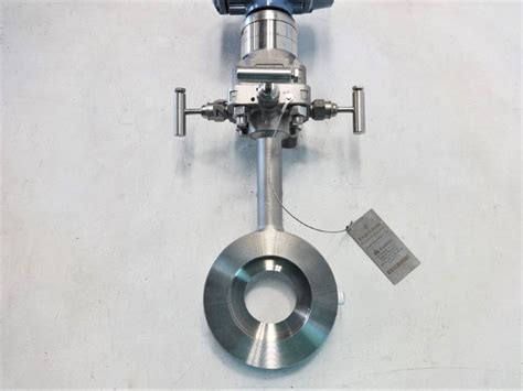 Rosemount Compact Orifice Plate Flow Meter 3051SFC2PS030N065032JA1A5K5M5