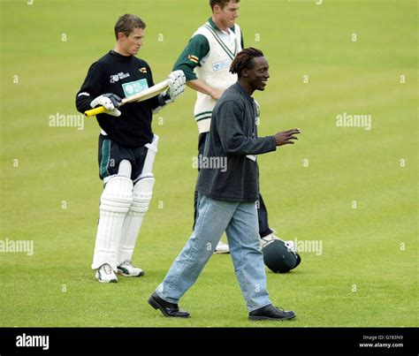 Henry Olonga - Zimbabwe cricket practice. Former Zimbabwe test star ...