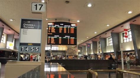 Montreal Central Station (VIA RAIL) - YouTube