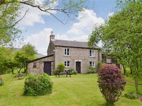 Holiday cottages to rent in Hope Valley - Self Catering Breaks 2019 ...