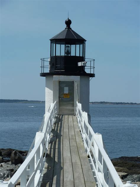 🇺🇸 Marshall Point Lighthouse (Maine) by Gordon Rogers | Lighthouse, Maine lighthouses, National ...