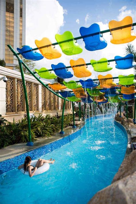 26 Macau Pools That Are Truly Amazing | Hotel swimming pool, Luxury ...