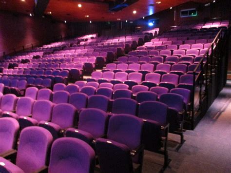 Hertford Theatre in Hertford, GB - Cinema Treasures