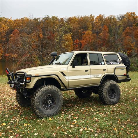 1985 Toyota Land Cruiser FJ60 on 40s – The Perfect Off-road Build