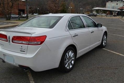 Sell used 2012 Lincoln MKZ Zephyr HYBRID in Ontario, California, United ...