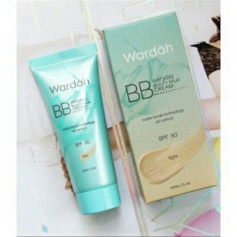 Jual ORIGINAL Alas Bedak Wardah Everyday Luminous BB Cream 15 ML | Shopee Indonesia