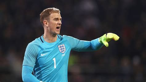 Gareth Southgate admits Joe Hart remains England number one amid battle ...