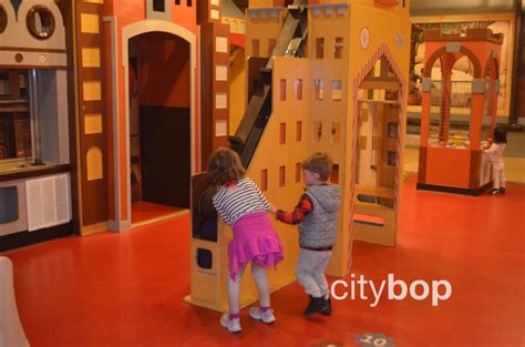 10 BEST Things to Do at Seattle Children's Museum - CityBOP