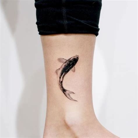 21 Small Fish Tattoo Ideas For Women - Styleoholic