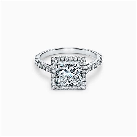 Princess Cut Engagement Rings | Tiffany & Co.