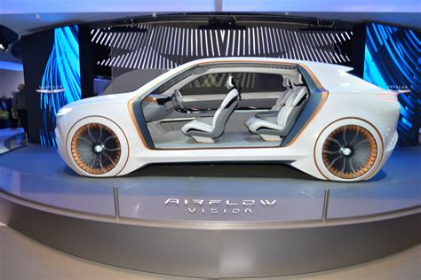 FCA’s Airflow Vision Concept Is The Luxury Crossover Chrysler Needs ...