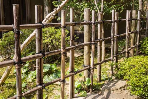 How To Make Your Own DIY Balcony Bamboo Fencing Balcony Boss | vlr.eng.br