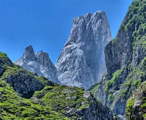 Top 10 Highest Mountains in Spain | Mountain Ranges in Spain