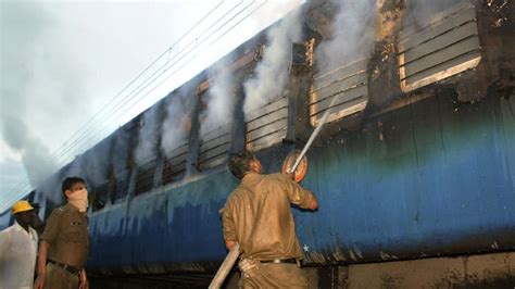 India train fire death toll hits 47 - World - CBC News