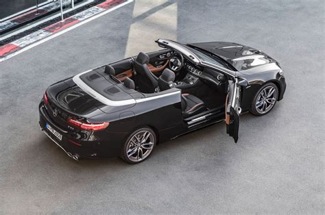 2019 Mercedes-AMG E53 Cabriolet Drive Review | Automobile Magazine