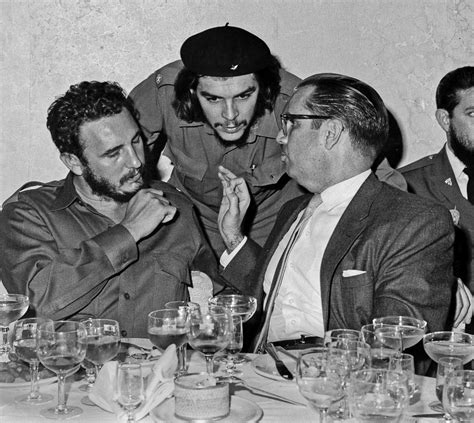 Che Guevara And Fidel Castro The Cuban Revolution