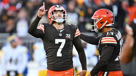 Browns’ Dustin Hopkins nails game-winning field goal to beat AFC North ...