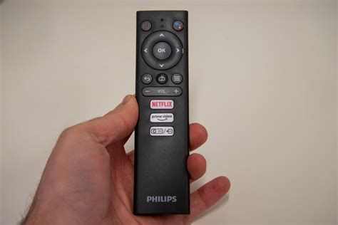 Philips PicoPix MaxTV Review: Netflix on the go