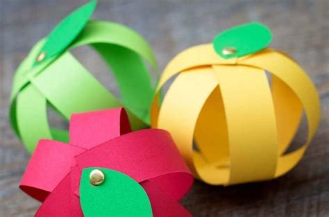 6 Fun & Stylish Sukkah Crafts for Kids | Jewish crafts, Sukkot ...