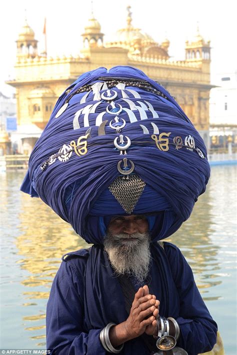 How long does that take to put on? Indian religious warrior wears 300m ...