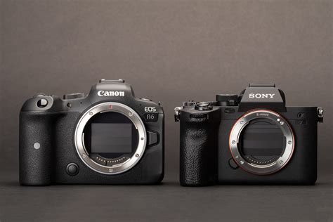 Sony a7 IV vs Canon EOS R6, which is the best enthusiast mirrorless ...