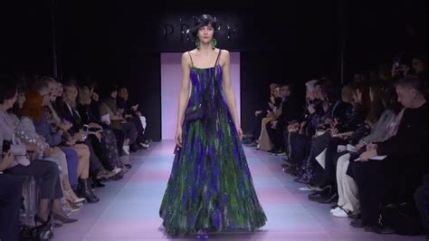 Giorgio Armani Privé Spring Summer 2020 Fashion Show - YouTube