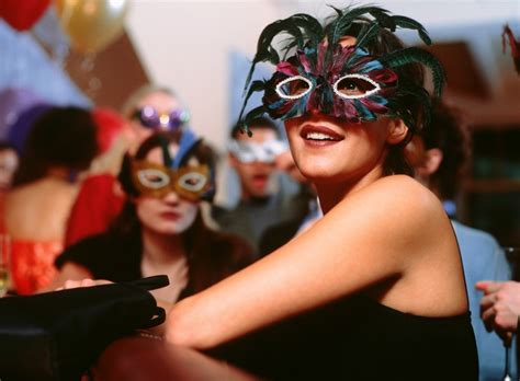 Mardi Gras Masquerade Party Ideas? | ThriftyFun